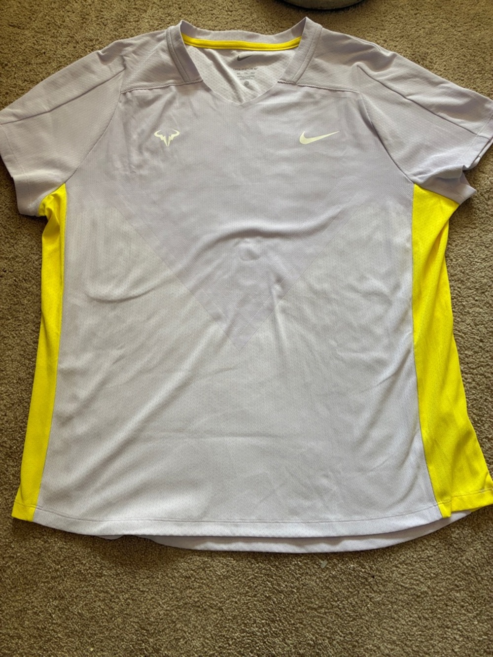 Nike Rafael Nadal "Rafa" Bull Logo Tennis Shirt - Lilac & Neon Yellow XXL